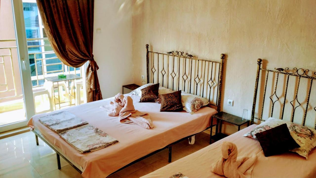 Dracena Guesthouse Ravda Exterior photo
