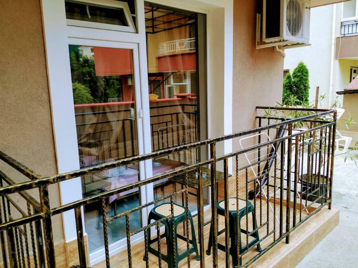 Dracena Guesthouse Ravda Exterior photo